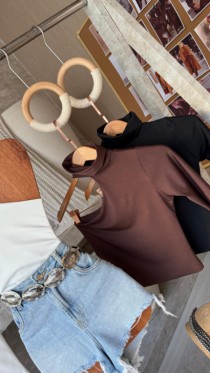 BLUSA GOLA ALTA - Arthmanha